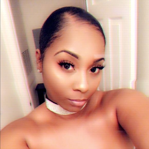 Meet your Posher, Kiara - Picture 1 of 1